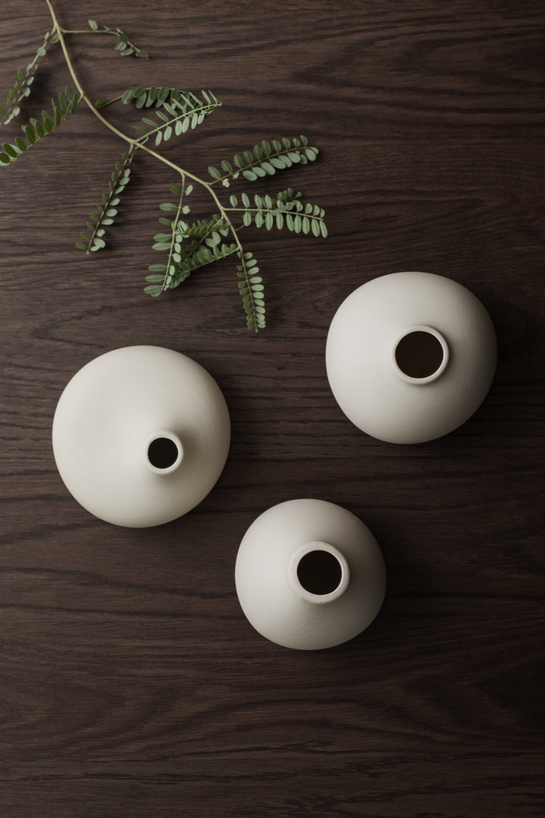 Nona Porcelain Table Vase, White