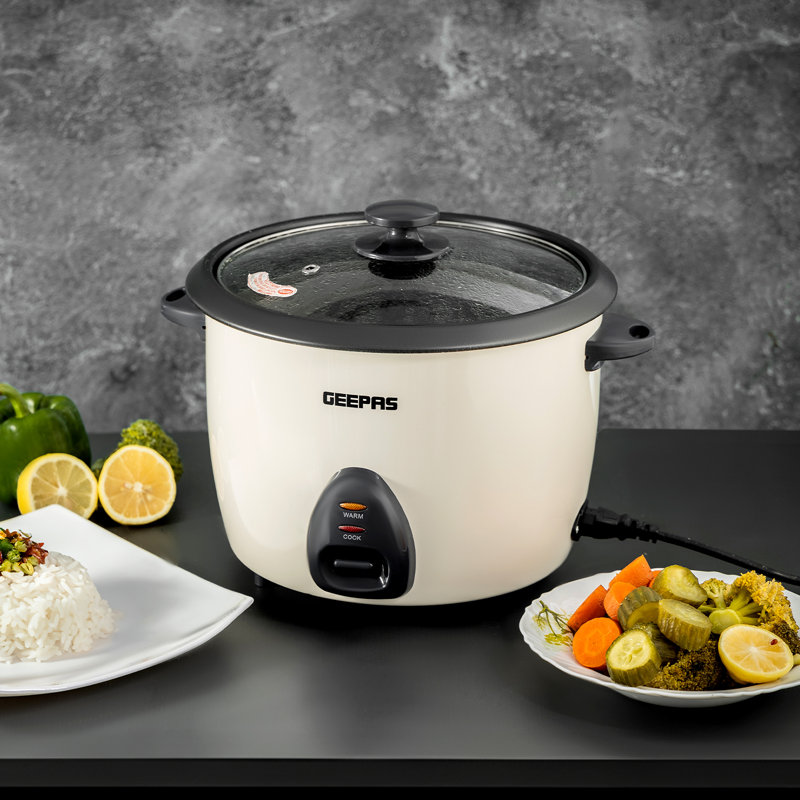GEEPAS 2.2L Rice Cooker & Steamer with Keep Warm Function, 900W