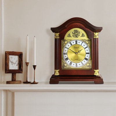 Analog Quartz movement / Crystal Tabletop Clock in Red