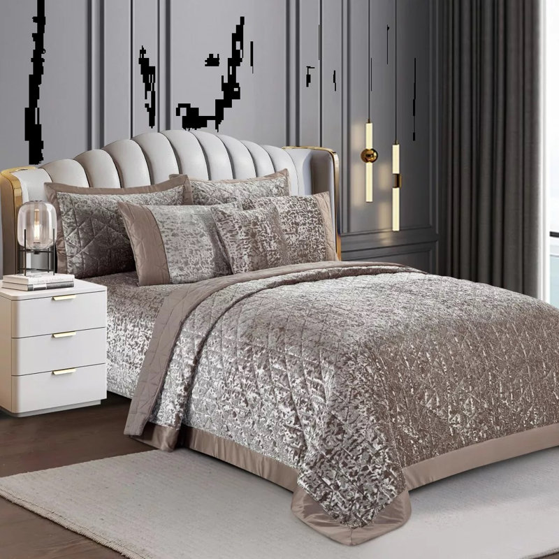 Velvet Bedspread with Pillow Shams Included, Double Bedspread+ 2 Standard Shams, Mink