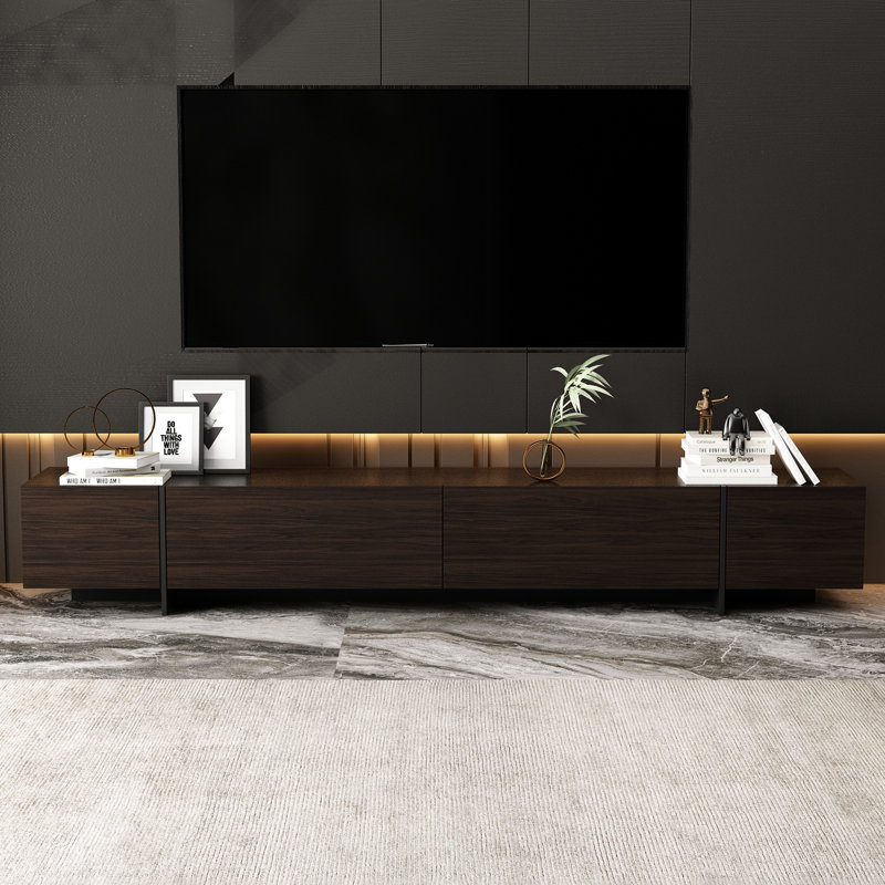 Meuble télé avec 4 armoires et finition grain de bois