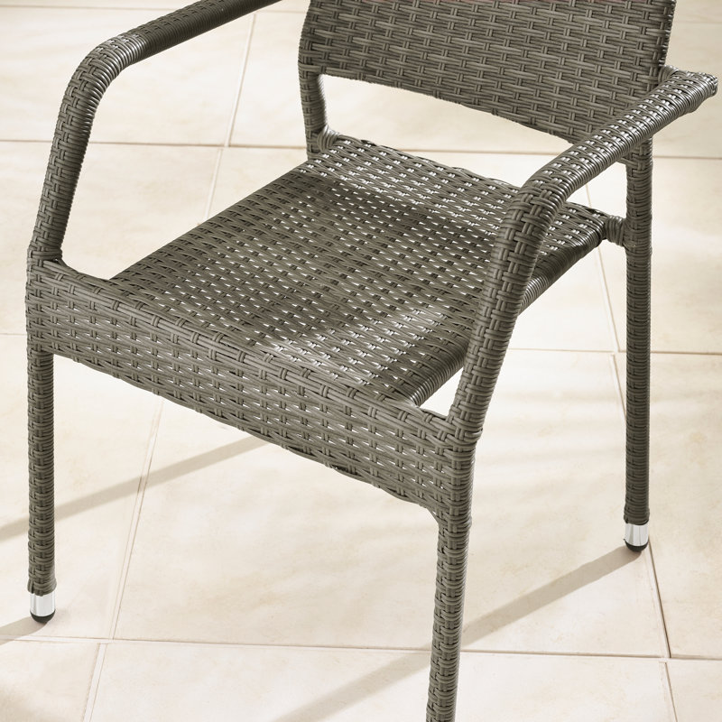 4 - Person Wicker Patio Dining Set with Round Table, Grey