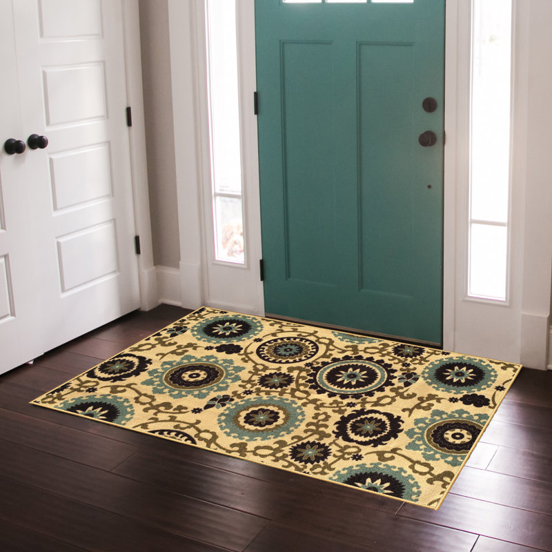 Tapis beige / noir / bleu à motif floral Levesque, Tapis de couloir 1 pi 6 po x 2 pi 8 po