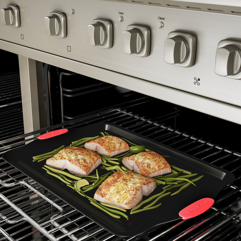 Black Carbon Steel Non-stick Sheet Pan Set with Silicone Handles