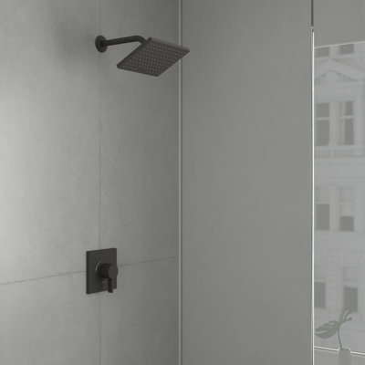 hansgrohe Vernis Blend Pressure Balance Shower Set