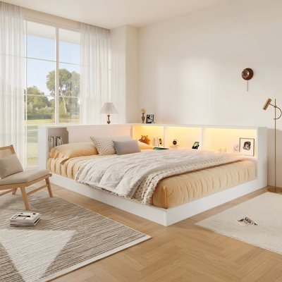Lit de jour moderne en bois massif avec 5 tablettes de rangement, lumières DEL intégrées et station de charge USB (grand / double)