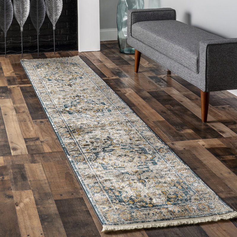 Wagner Oriental Indoor Rug, Runner 2'6" x 6'