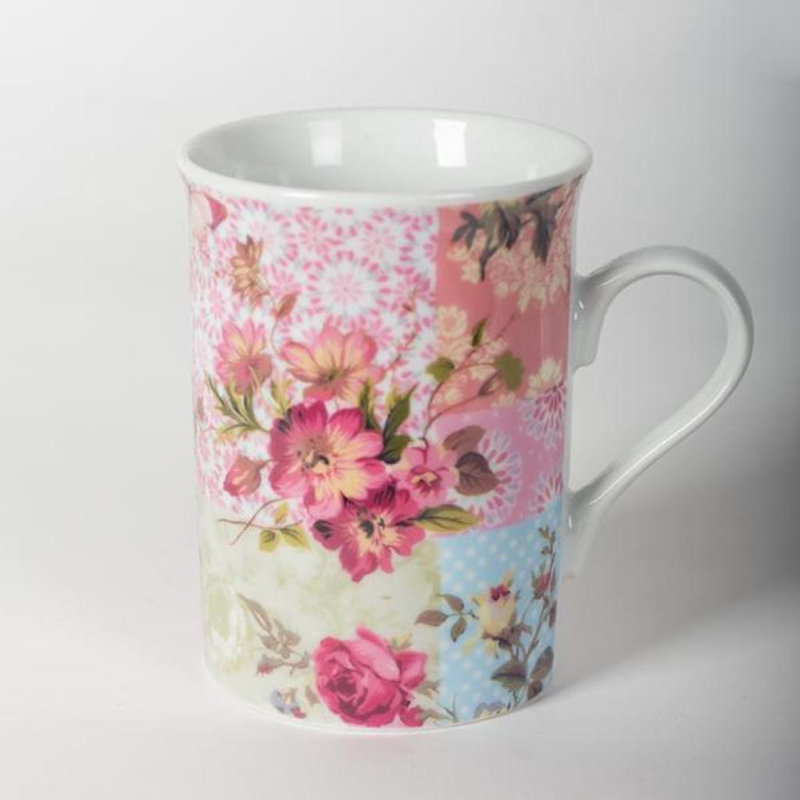 Tasse en porcelaine, courtepointe