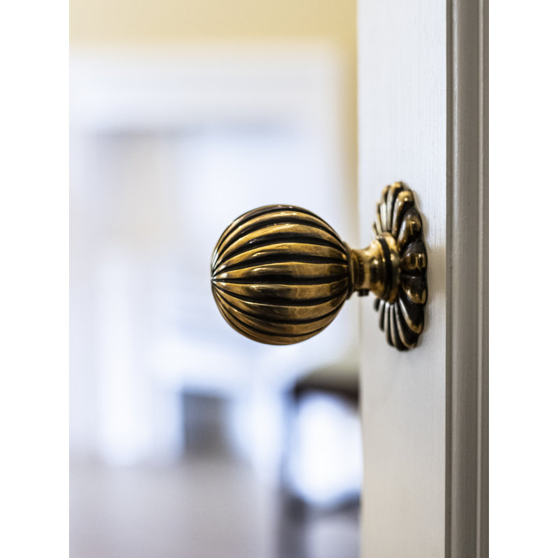 Aged Brass Flower Mortice/Rim Knob Set