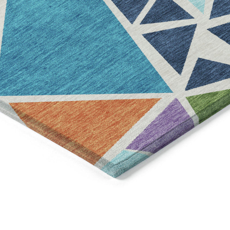 White Geometric Synthetic Washable Rectangular Rug 30" x 20"
