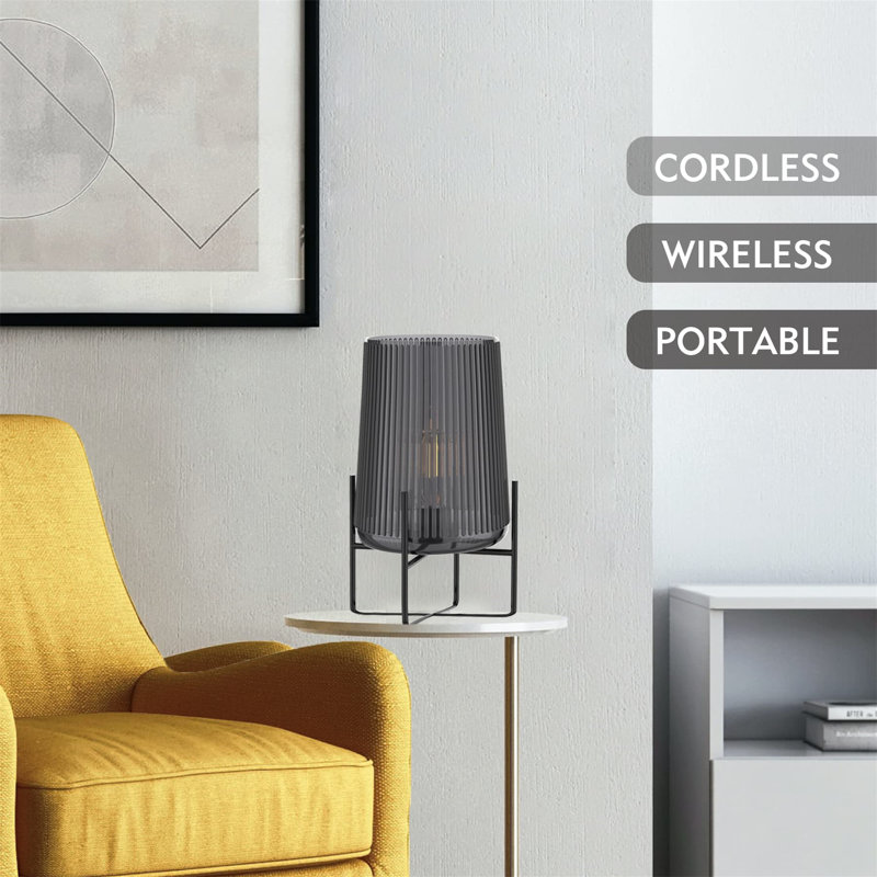 Alekto Table Lamp