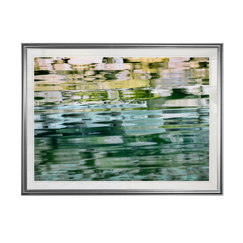 « transformation », impression, H 20 po x l 24 po x P 1,5 po, Cadre argenté