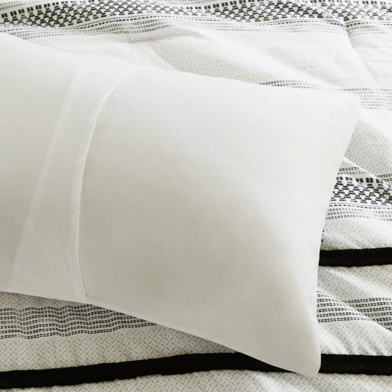 Édredon 7 pièces à rayures et courtepointe - très grand / très grand. Matériau en microfibre. Procure une détente imbattable. Doux et doux. Motif élégant. Convient à plusieurs thèmes de chambre à coucher. Pour réduire le rétrécissement. Pratique