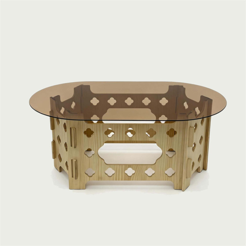 Table basse 38,6 po ovale avec plateau en verre trempé caramel et base en bois sculpté creux, idéale pour les salons et les petits espaces, facile à assembler