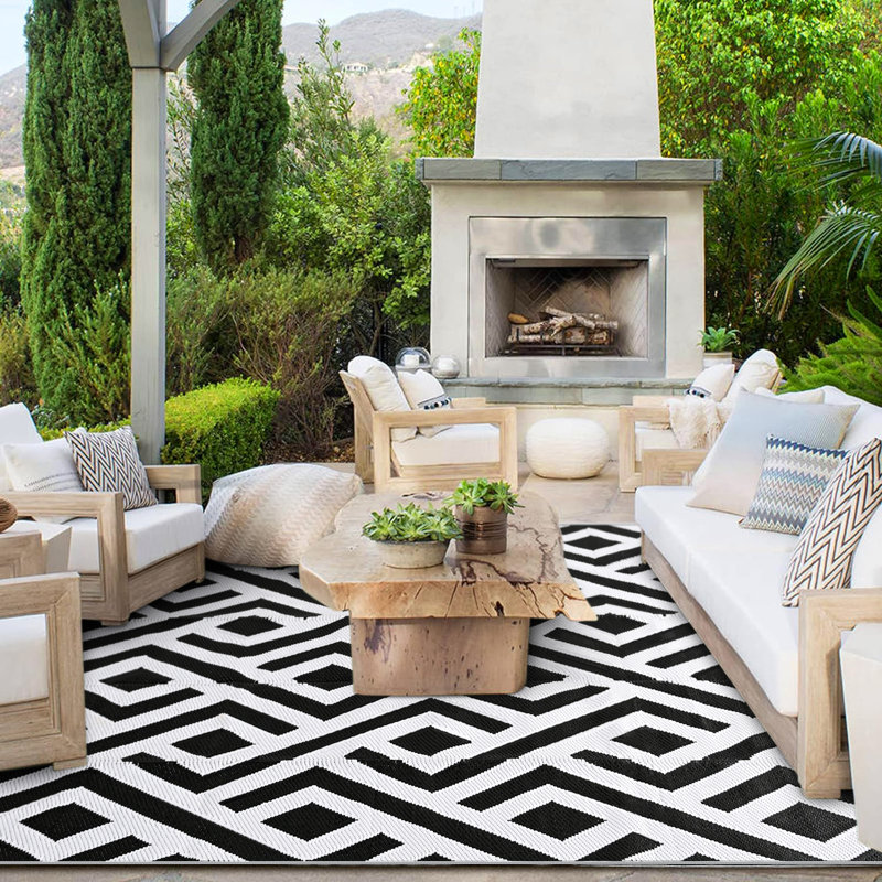 Adli Washable Damask Indoor / Outdoor Rug, Rectangle 5' x 8'