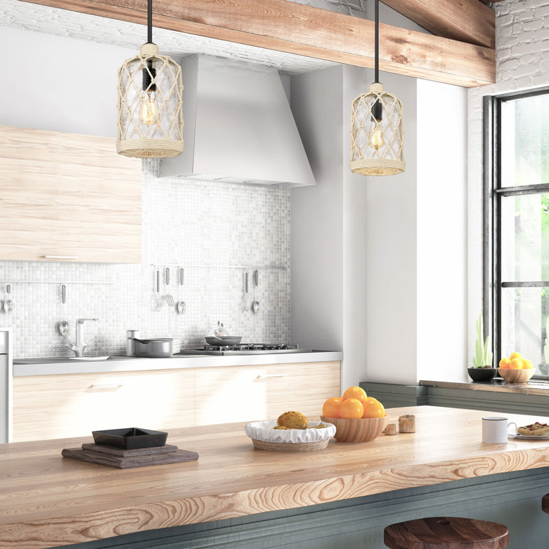 Luminaire suspendu en forme de cloche à 1 lumière Ippolito