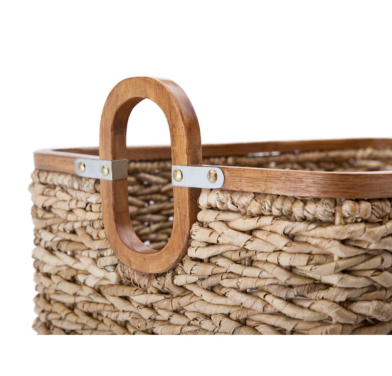 Panier en osier avec rangement torsadé