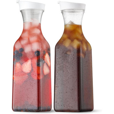 Plastic Water Carafe With Flip Top  Set Of 2 Square Base Juice Containers Clear Plastic Pitcher For Water Iced Tea Juice Beverage Cold Brew And Mimosa Bar  HAND WASH ONLY