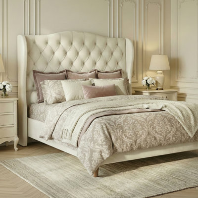 Structure de lit rembourrée de luxe avec tête de lit à oreilles et velours moelleux, grand