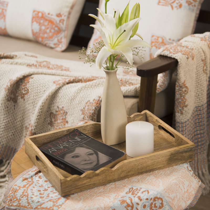 Handcarved Scalloped Elegance Mangowood Tray