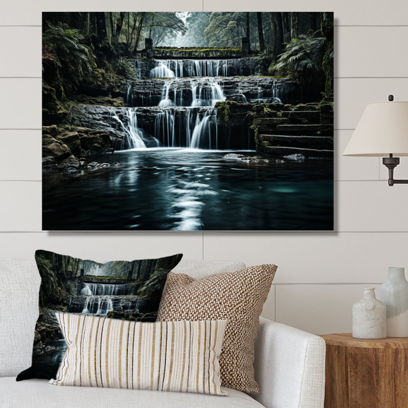 Cascade éternelle I - impression sur toile, Toile tendue, H 34 po x l 44 po x P 1,5 po