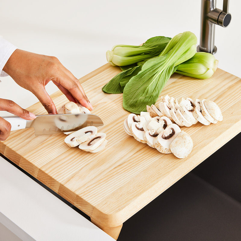 Inteos Bridge Cutting Board