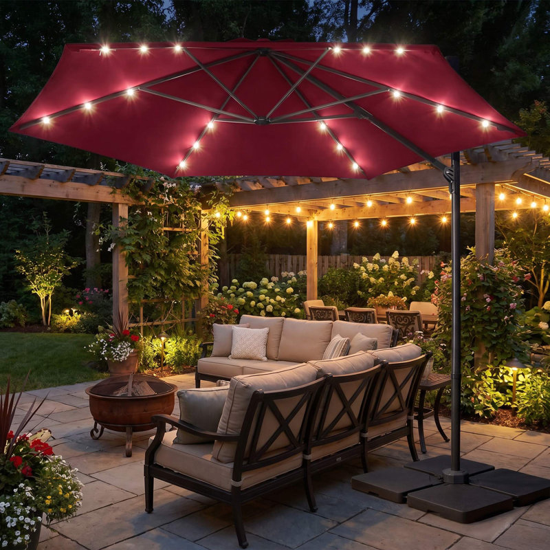 Parasol de patio en porte-à-faux décalé de 10 pi, lumières chaudes à économie d'énergie à DEL à énergie solaire, auvent imperméable résistant à la décoloration UV50 + et cadre résistant à la rouille