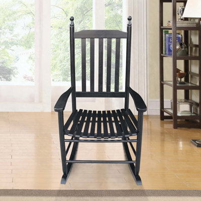 Chaise berçante en bois avec siège large et accoudoirs