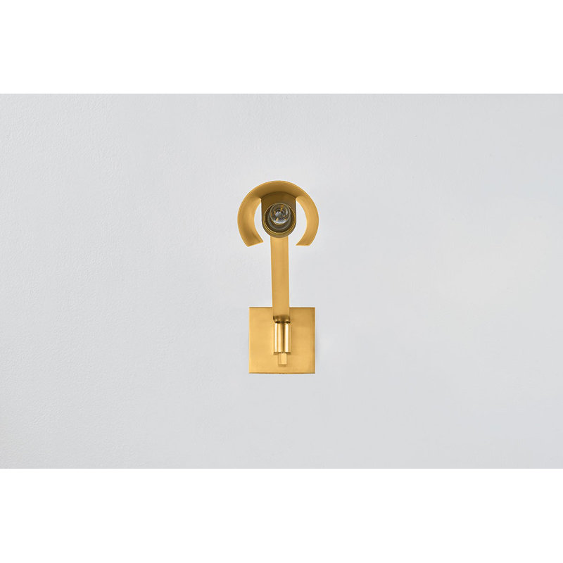 Douglaston 1 - Light Spotlight