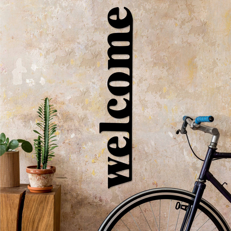 Élégant accessoire mural décoratif en métal, noir, 7,1 x 38,6 pouces | Fabrication 100% métal, épaisseur: 0,06 po | Conception murale facile à installer, parfaite pour les décorations modernes et les œuvres d'art