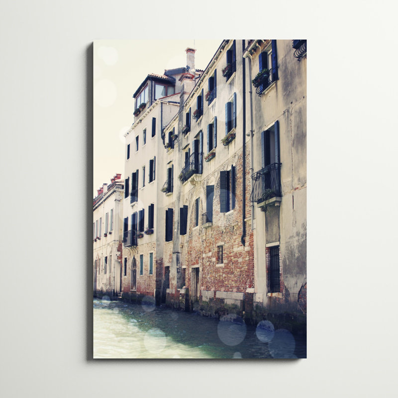 Venice Bokeh III, photographie sur toile, H 48 po x l 32 po