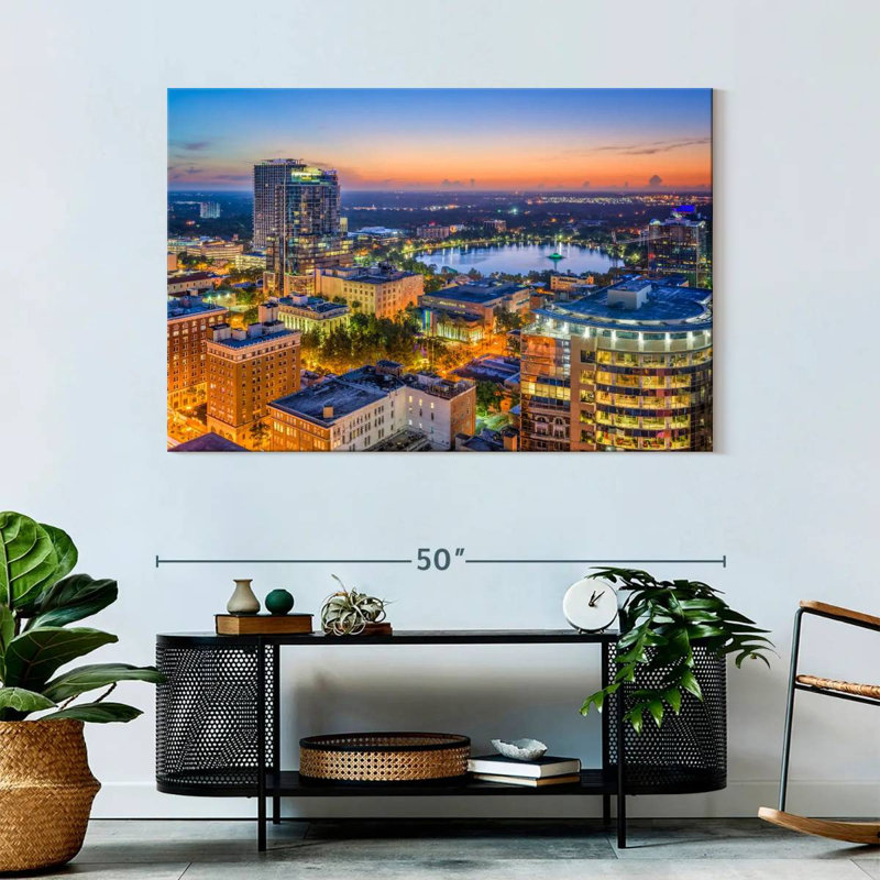 Nicci Central Florida, 32" H x 48" W