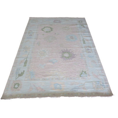 Tapis unique rose de 9 pi 1 po x 12 pi 1 po