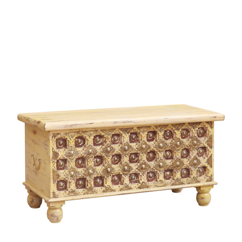Aldusa Blanket Chest