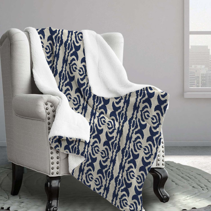 Shibori Polyester Comforter, King Comforter + 2 King Pillowcases