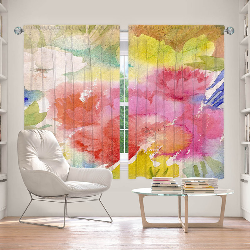 La paire de rideaux obscurcissant en polyester Dhyana filtre la plupart des rideaux de lumière, L 40 po x L 52 po