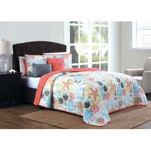 Belize Traditional Floral Bedding