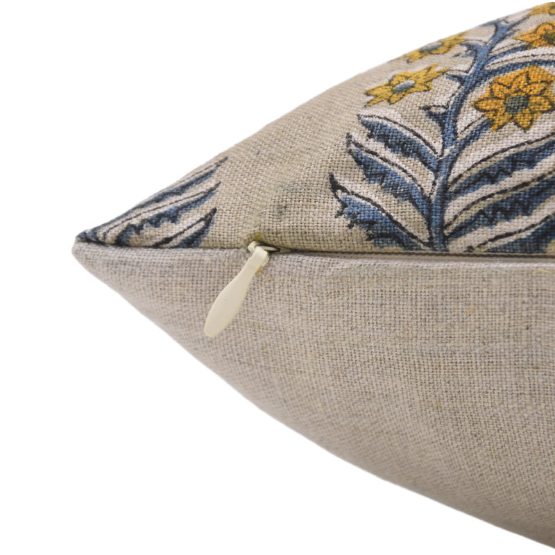Coussin décoratif en tissu naturel Fabradine Indradhanush , H 18 po x l 18 po