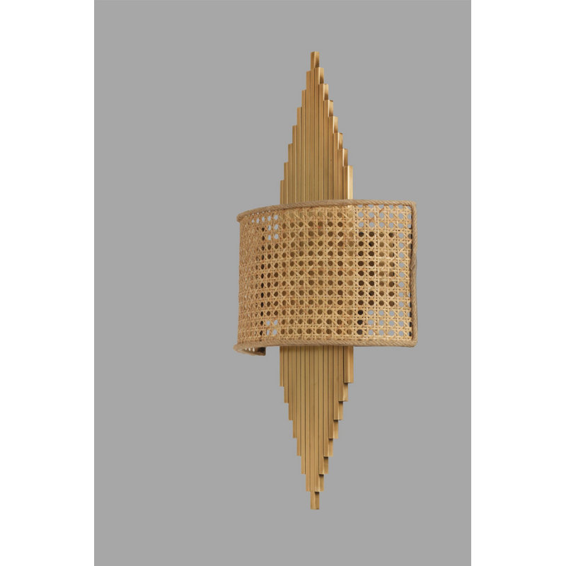 Amaar LED Wallchiere
