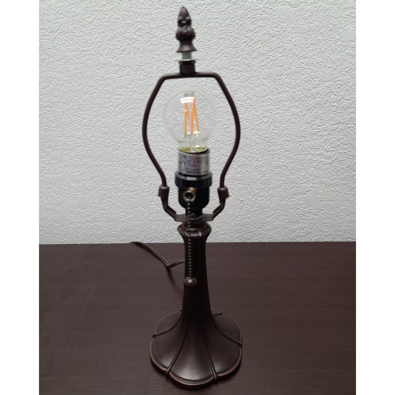 Lampe de table Haugen, H 9 po x l 13 po x P 15 po