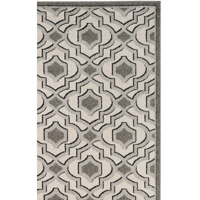 Ammundsen Geometric Ivory/Gray Area Rug