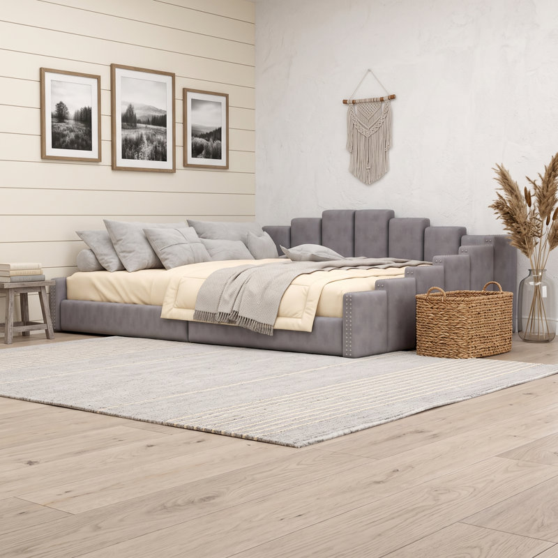 Queen-Sized Upholstered Daybed with Silver Nailhead Accents, Gris