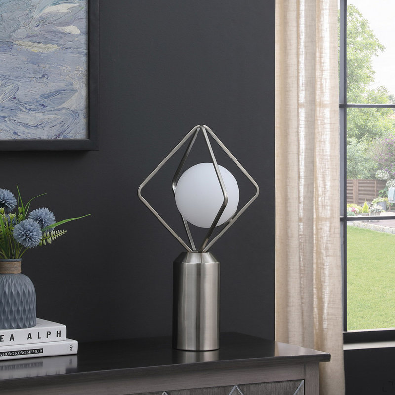 Lampe de table 19,5 "In Ernst Modern Monoclinic Pendeloque