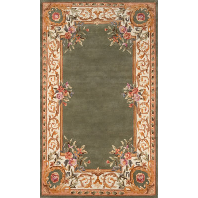 Akili Wool Floral Indoor Rug