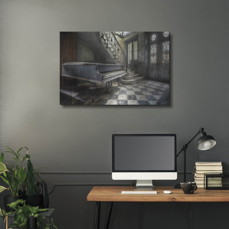 «Piano Hall» par Roman Robroek, H 24 po x l 36 po