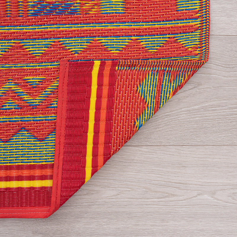 Tapis rouge en polypropylène tressé à la machine Arbab, Rectangle 5 pi 11 po x 8 pi 11 po