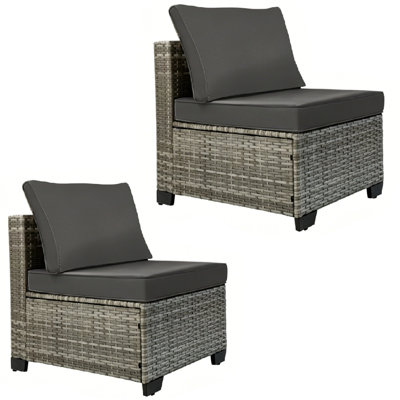 Chaise de patio d'extérieur en osier avec coussins
