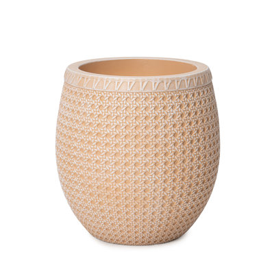 Berkan Planter In 16 Inch Height