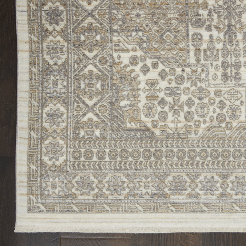 Tapis ivoire en polyester tissé à la machine, Rectangle 5 pi 3 po x 7 pi 9 po
