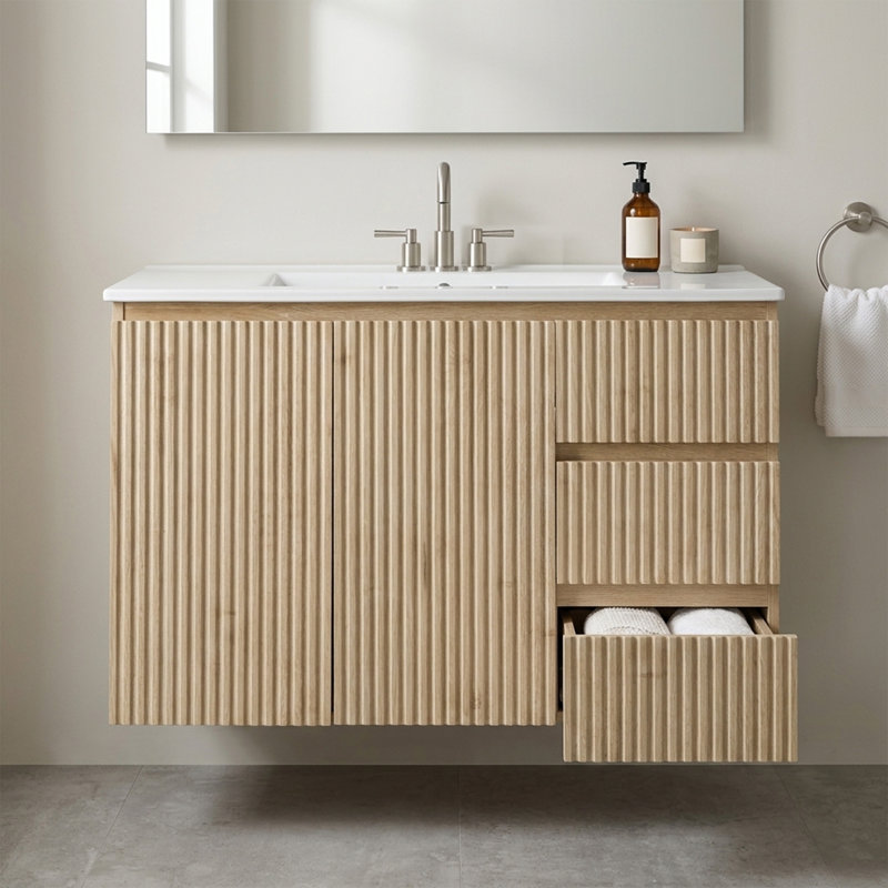 Meuble-lavabo suspendu simple de 91 cm (36 po) avec lavabo en céramique, 3 tiroirs et rangements, design cannelé, style scandinave, salle de bain principale